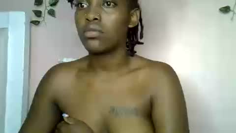 Snapshot of charmingdime chatting on July 16, 5:35 am charmingdime online show from July 16, 5:35 am