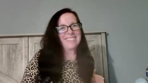 Snapshot of charmingpeachgoddess chatting on February 3, 3:31 am Charming Peach Goddess online show from February 3, 3:31 am