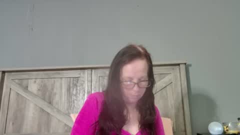 Snapshot of charmingpeachgoddess chatting on February 28, 4:31 pm Charming Peach Goddess online show from February 28, 4:31 pm