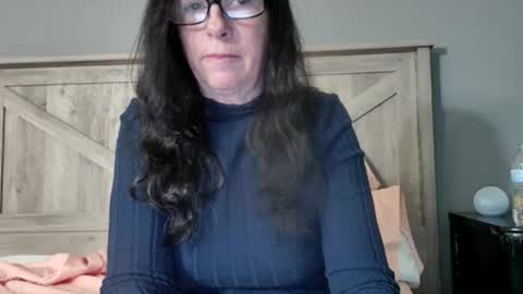 Snapshot of charmingpeachgoddess chatting on March 11, 4:10 am Charming Peach Goddess online show from March 11, 4:10 am