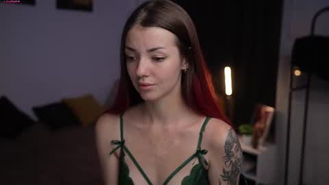 Belle and Miley online show from June 29, 7:14 pm