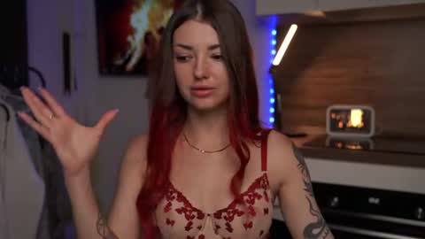 Belle and Miley online show from July 13, 7:27 pm