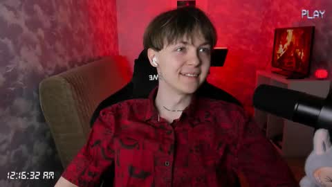 lynxy online show from October 21, 9:15 pm