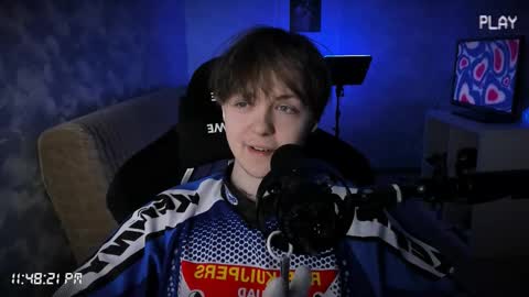 lynxy online show from November 17, 8:47 pm