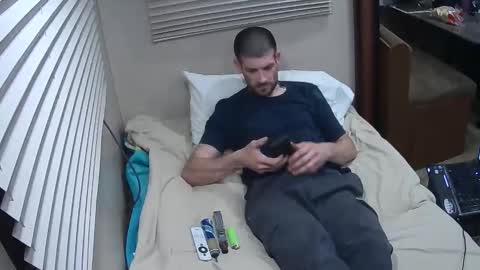 Snapshot of chaserandall1264 chatting on April 13, 6:41 am chaserandall1264 online show from April 13, 6:41 am