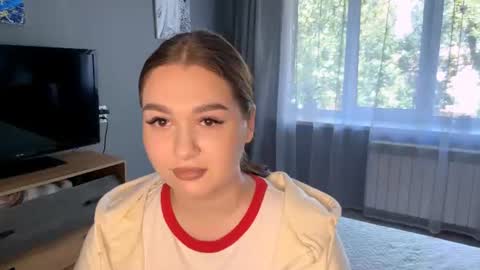 Emma online show from June 4, 9:26 am