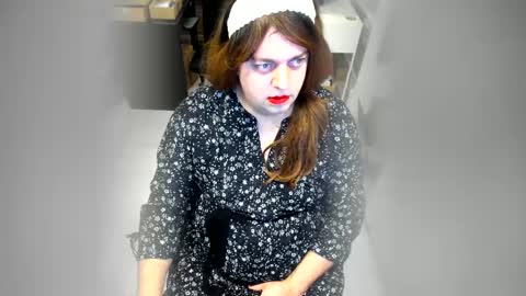 Rosalie online show from December 2, 7:36 am