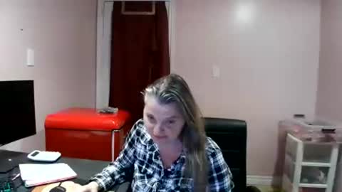 chealsiek online show from November 4, 11:26 pm