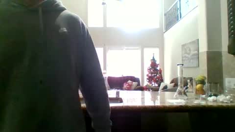 Snapshot of cheddarbob93695 chatting on January 17, 8:23 pm cheddarbob93695 online show from January 17, 8:23 pm