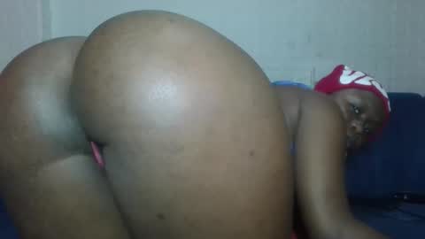 cheeky_charms online show from February 6, 3:33 am