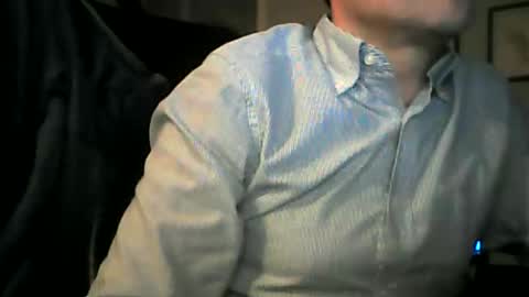 Snapshot of cheekycharm chatting on March 3, 11:03 pm cheekycharm online show from March 3, 11:03 pm