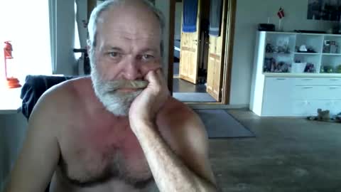 Snapshot of chefben666 chatting on November 1, 8:27 am chefben666 online show from November 1, 8:27 am