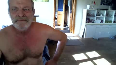 Snapshot of chefben666 chatting on March 21, 11:48 am chefben666 online show from March 21, 11:48 am