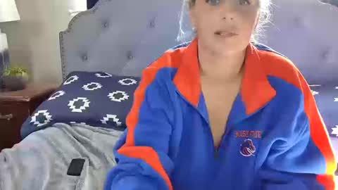 Snapshot of chefsilverstar chatting on October 11, 6:28 pm Chef Silver Star online show from October 11, 6:28 pm