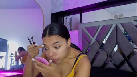   online show from June 30, 4:02 am