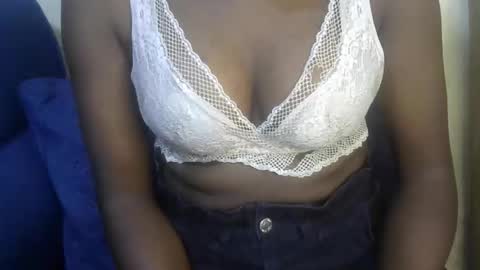 chelley online show from April 14, 6:47 pm