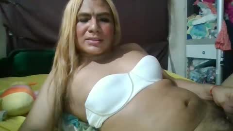 chelsea02tranny online show from January 11, 7:35 am