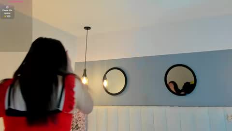 chelsea_bolton_ online show from April 3, 12:14 pm