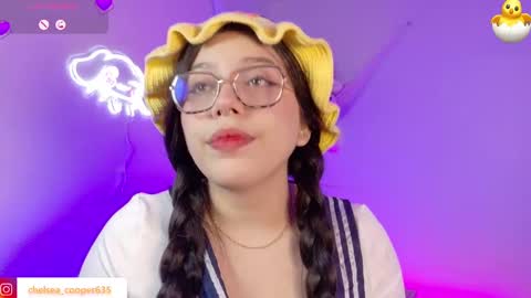 Snapshot of chelsea_coo chatting on February 3, 3:09 am Chelsea online show from February 3, 3:09 am