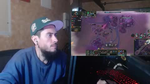 Snapshot of chelseagrinox chatting on January 16, 2:15 am Chelsea online show from January 16, 2:15 am