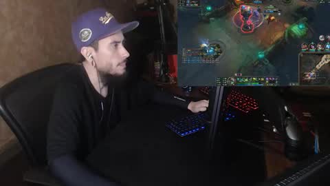 Snapshot of chelseagrinox chatting on March 18, 1:47 pm Chelsea online show from March 18, 1:47 pm