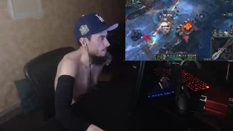 Snapshot of chelseagrinox chatting on March 20, 10:58 pm Chelsea online show from March 20, 10:58 pm