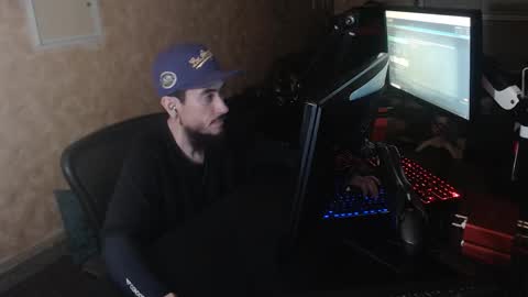 Snapshot of chelseagrinox chatting on March 25, 3:34 am Chelsea online show from March 25, 3:34 am