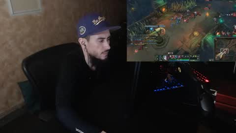 Snapshot of chelseagrinox chatting on April 2, 8:01 am Chelsea online show from April 2, 8:01 am