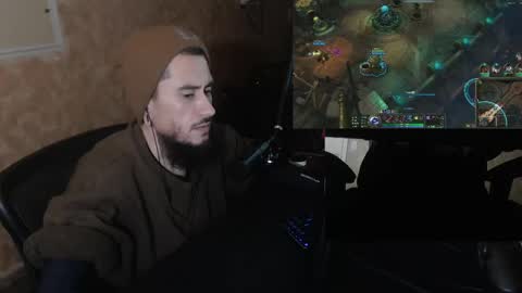 Snapshot of chelseagrinox chatting on April 12, 7:30 pm Chelsea online show from April 12, 7:30 pm