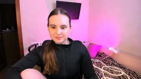 Chelsy  Luxe  online show from June 30, 11:22 am
