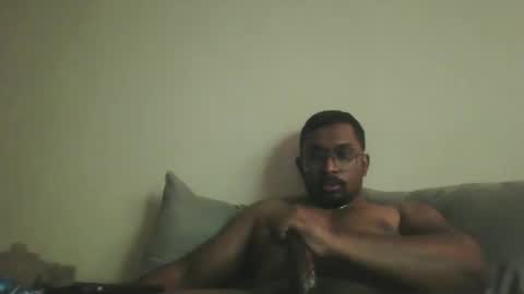 chennaibull1011 online show from April 9, 11:37 am