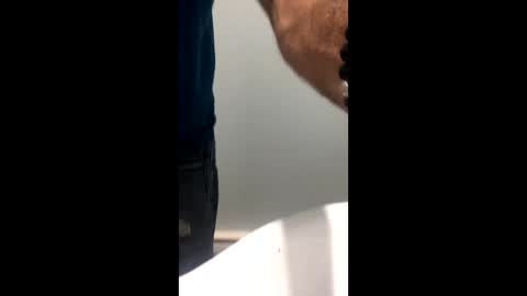 Snapshot of chenovich chatting on October 23, 9:57 pm chenovich online show from October 23, 9:57 pm