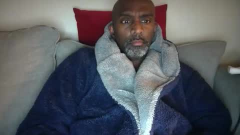 Snapshot of chenthu1979 chatting on March 23, 10:52 am chenthu1979 online show from March 23, 10:52 am