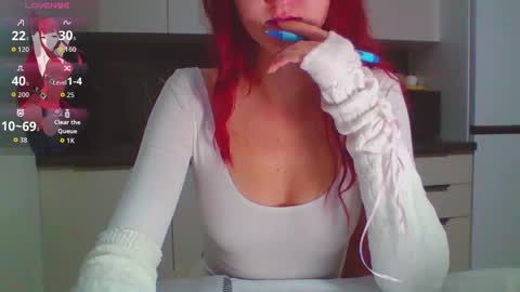 Snapshot of cherrrylips666000 chatting on October 5, 8:12 am ur cherry online show from October 5, 8:12 am