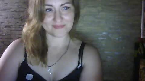 Snapshot of cherry04383 chatting on July 15, 12:49 am cherry04383 online show from July 15, 12:49 am