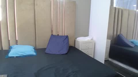 Snapshot of cherry07_ chatting on February 16, 11:17 am Cherry online show from February 16, 11:17 am