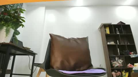 cherry online show from June 6, 9:47 am