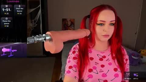 Emily online show from November 7, 4:07 pm