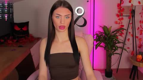 Cherry  Kiss online show from October 26, 9:15 am