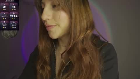 Holly online show from September 26, 11:09 pm