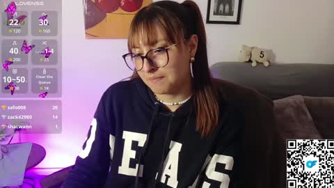 cherry   12am a 8am time colombia online show from December 10, 5:28 am