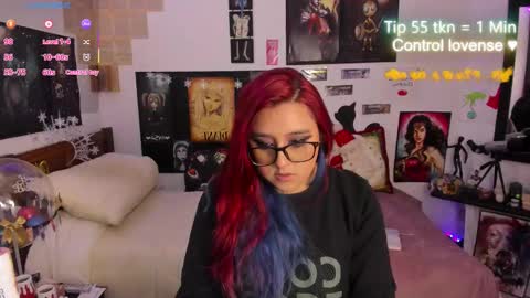 Snapshot of cherry_blushh chatting on December 22, 9:12 pm cherry_blushh online show from December 22, 9:12 pm