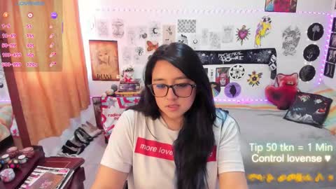 Snapshot of cherry_blushh chatting on March 2, 9:43 pm cherry_blushh online show from March 2, 9:43 pm