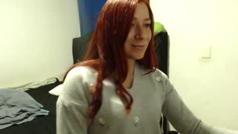 Snapshot of cherry_cam30 chatting on December 28, 1:29 am cherry aleja online show from December 28, 1:29 am