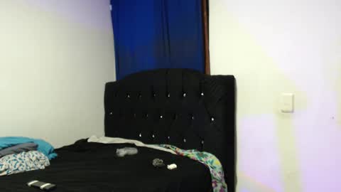 Snapshot of cherry_cam30 chatting on December 30, 2:20 am cherry aleja online show from December 30, 2:20 am