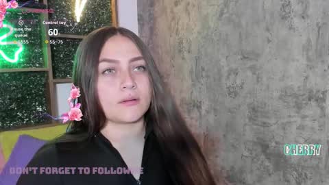 Snapshot of cherry_copper chatting on October 8, 11:41 am cherryl online show from October 8, 11:41 am