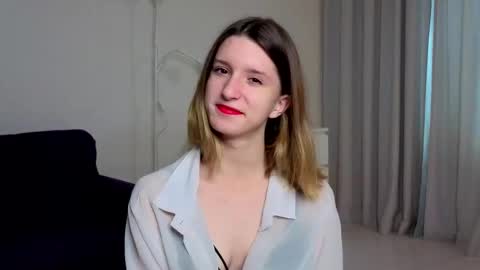 cherry_fellya online show from October 6, 5:05 am