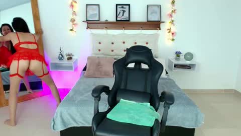 Snapshot of cherry_juicyxxx chatting on October 15, 9:04 pm irene online show from October 15, 9:04 pm