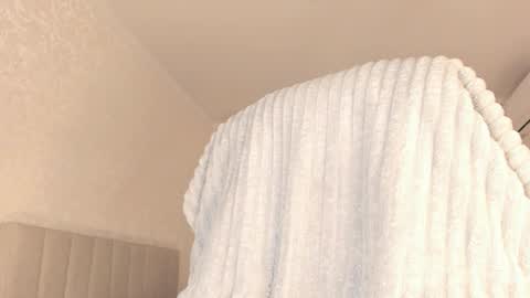 Snapshot of cherry_misaki chatting on February 27, 12:13 pm misaki online show from February 27, 12:13 pm