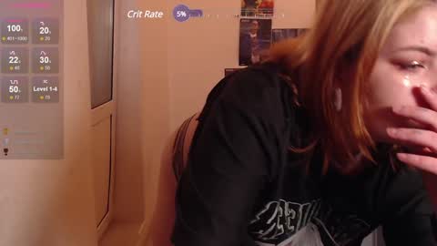 Snapshot of cherry_night666 chatting on December 24, 3:05 am Morty online show from December 24, 3:05 am